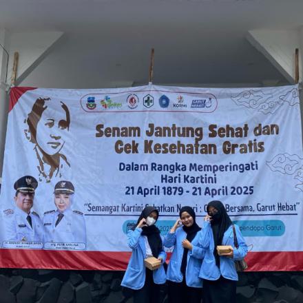 Kegiatan Senam Jantung Sehat & Cek Kesehatan Gratis